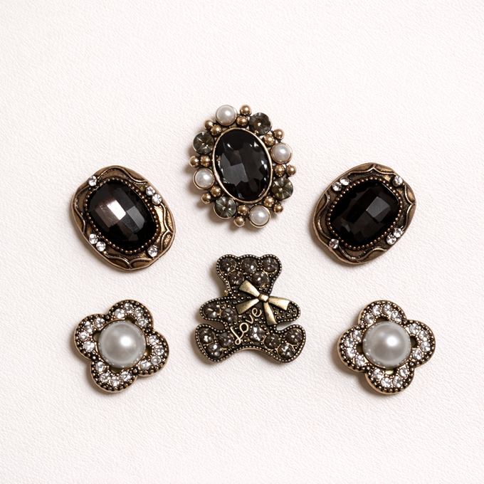 Knight of the Black Pearl Dog Collar Charm | Tail & Whisker