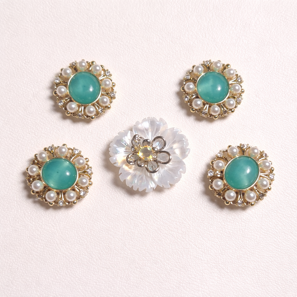 "Aqua Pearl Garden" Luxury Pet Charm